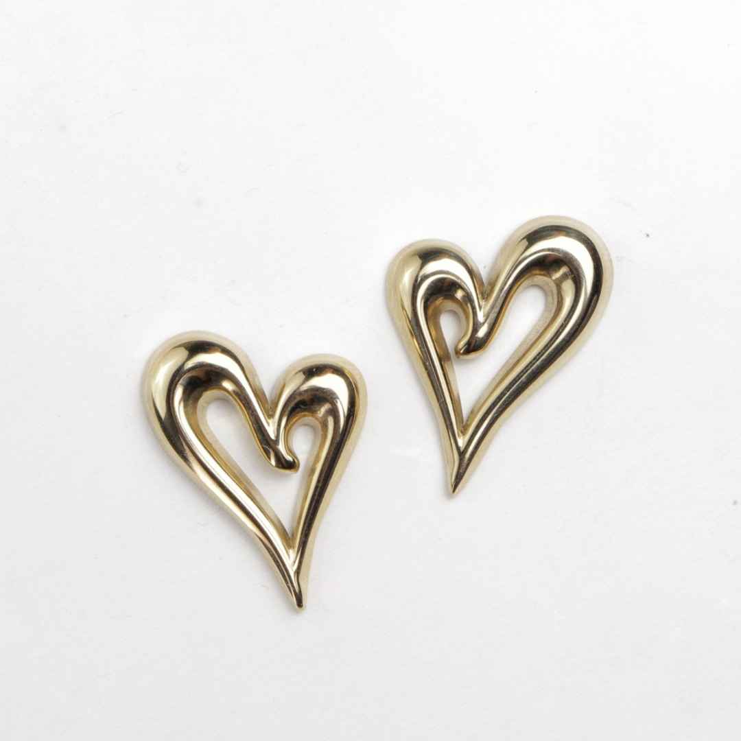 Love Heart Brooch minimalist earrings for women and girls