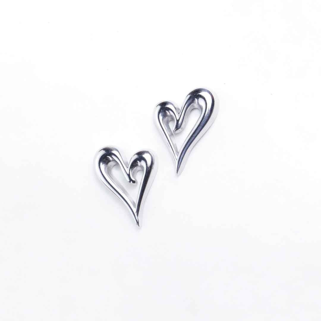 Love Heart Brooch minimalist earrings for women and girls